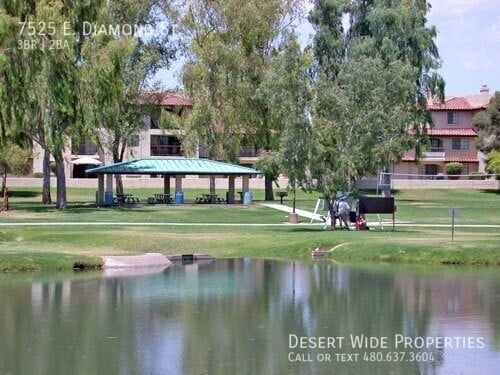 Building Photo - 7525 E Diamond St