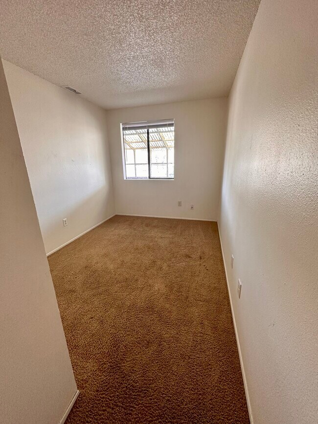 Building Photo - 1422 Alabama St