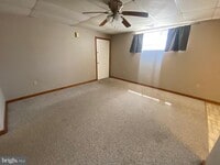 Building Photo - 1312 Clay Ave