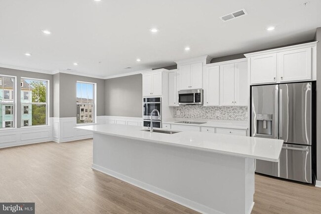 Building Photo - 1104 Dabney Dr