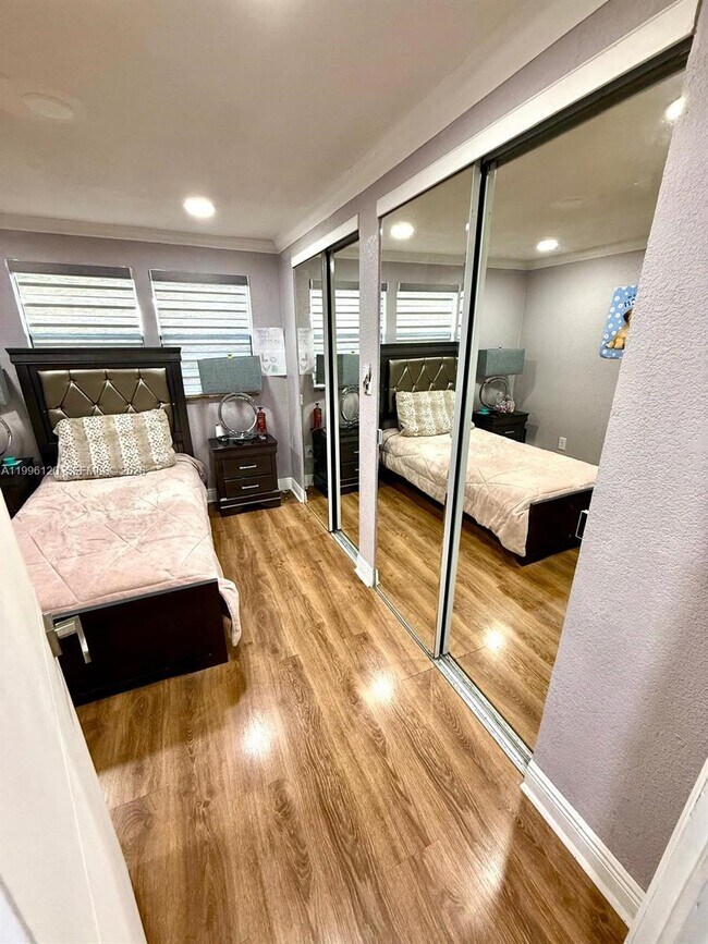 Building Photo - 5371 NW 200th Terrace