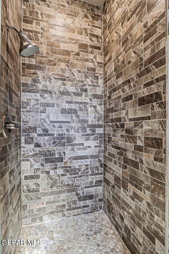 Building Photo - 5933 Ruidoso Downs St