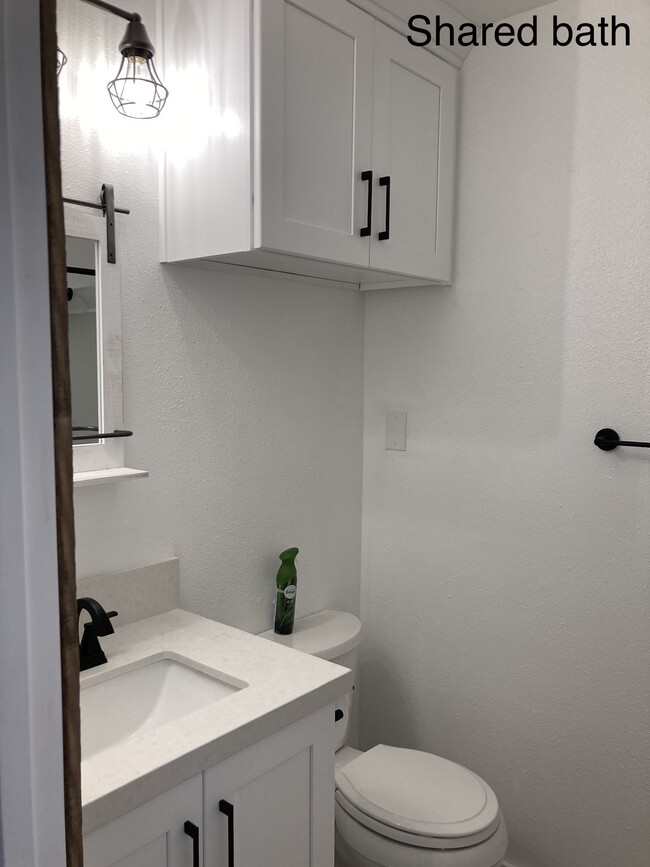 Building Photo - 3514 Hacienda Dr