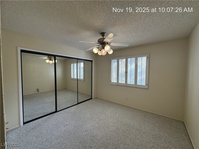 Building Photo - 398 Decareo Ct