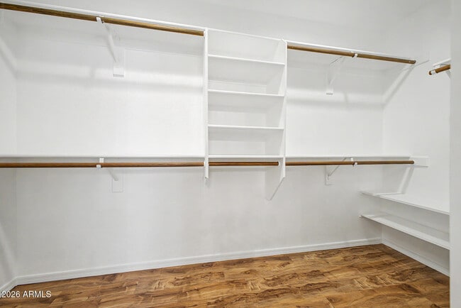 Building Photo - 558 W Bluefield Ave