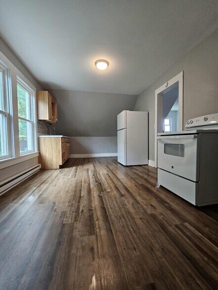 Building Photo - 4 Altamont Terrace