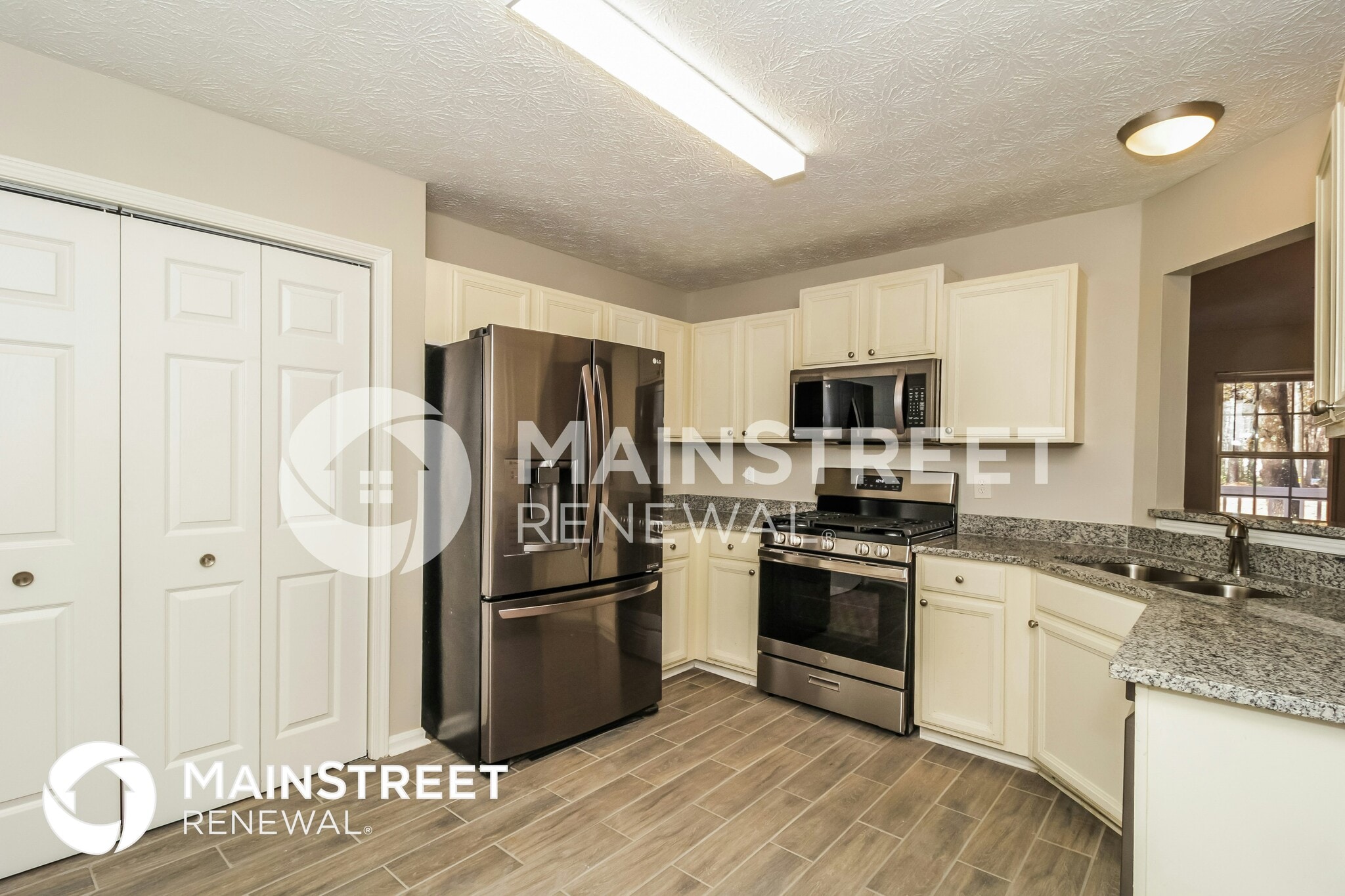 Building Photo - 46 Thornbrooke Dr