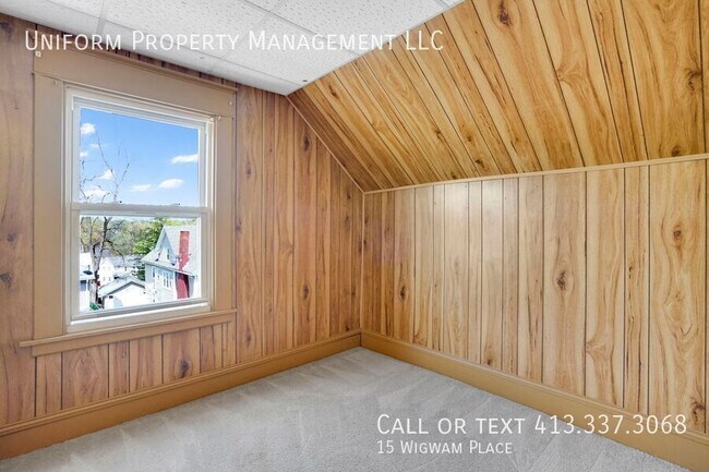 Building Photo - 15 Wigwam Pl