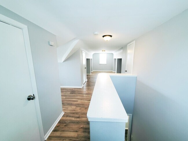 Building Photo - 4095 Bluestone Rd