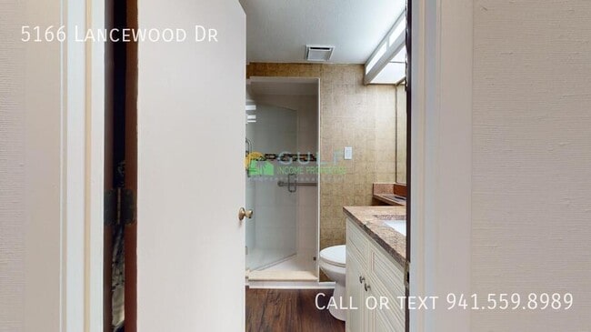 Building Photo - 5166 Lancewood Dr