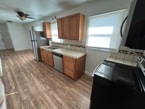 Building Photo - Why rent an apartment when you could have ...