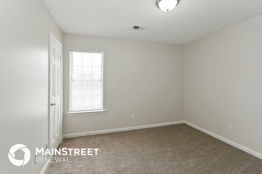 Building Photo - 6022 Chandeleur Dr