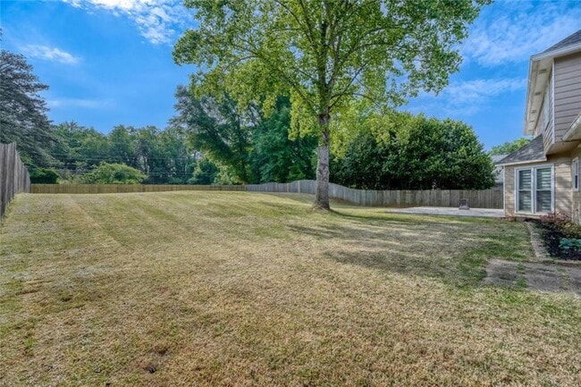 Building Photo - 532 Smithstone Trace SE