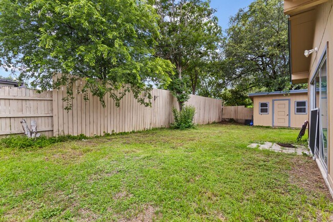 Building Photo - 4907 Dare Ln