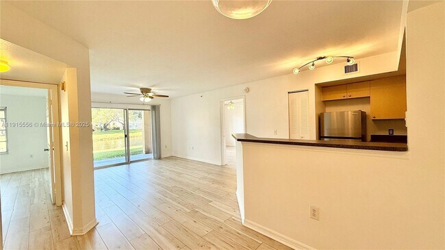 Building Photo - 4190 San Marino Blvd