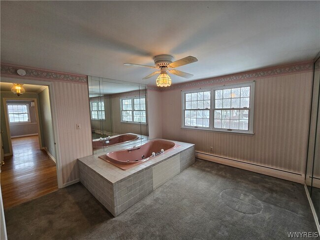 Building Photo - 2287 Long Rd