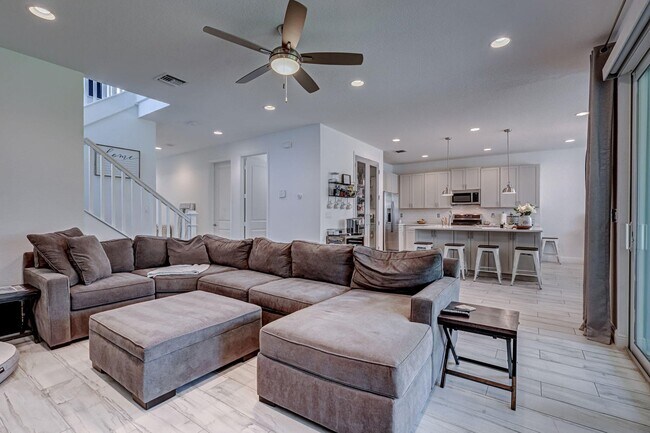 Building Photo - 19742 Split Rail Run