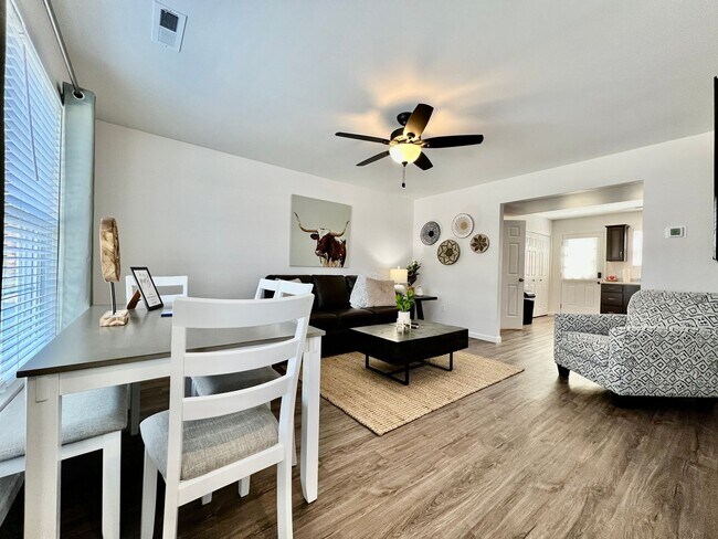 Building Photo - Pearl of a new construction home Batesville, IN