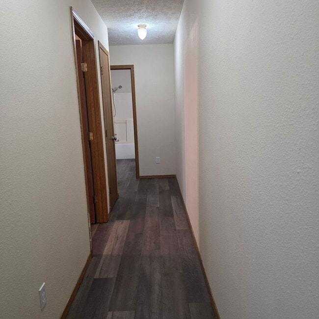 Building Photo - 1622-1622 W Lombard St