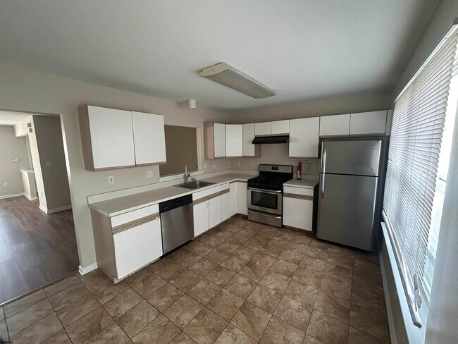 Building Photo - 57 Lighthouse Ct