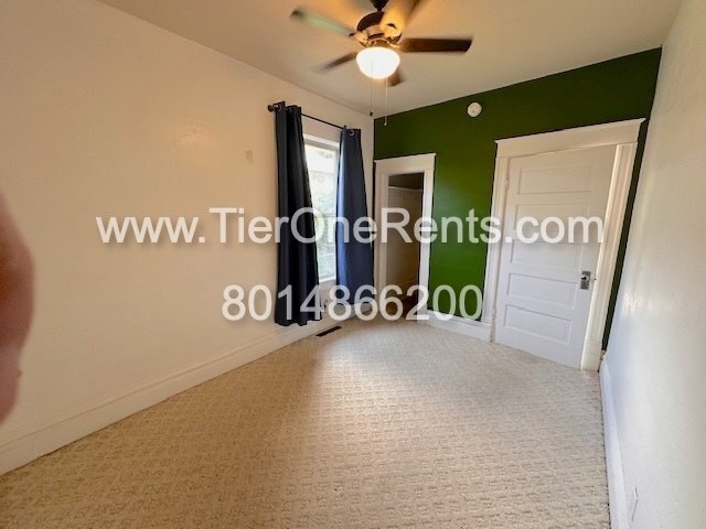 Building Photo - This property offers a NO DEPOSIT option available for qualified renters!