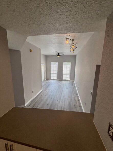 Sunken down living room/ dining room - 501 S Moody Ave