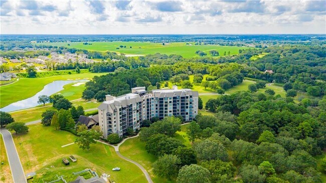 Building Photo - 18269 Colony Dr Dr