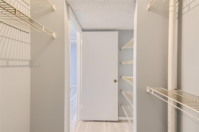 Building Photo - 4441 W McNab Rd