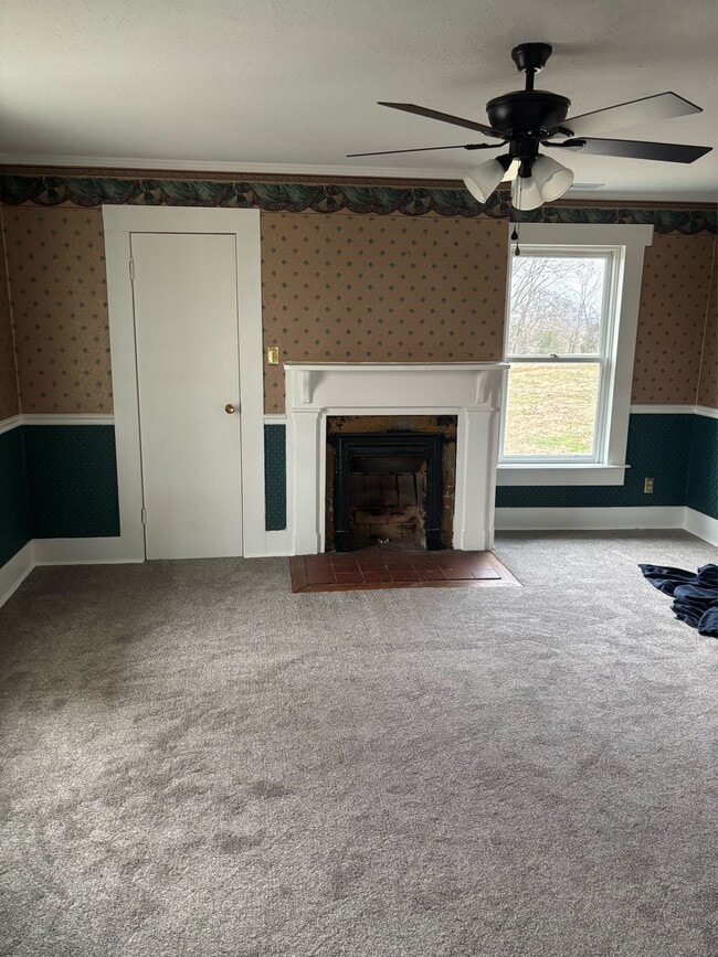 Building Photo - 1740 Petsch Ln