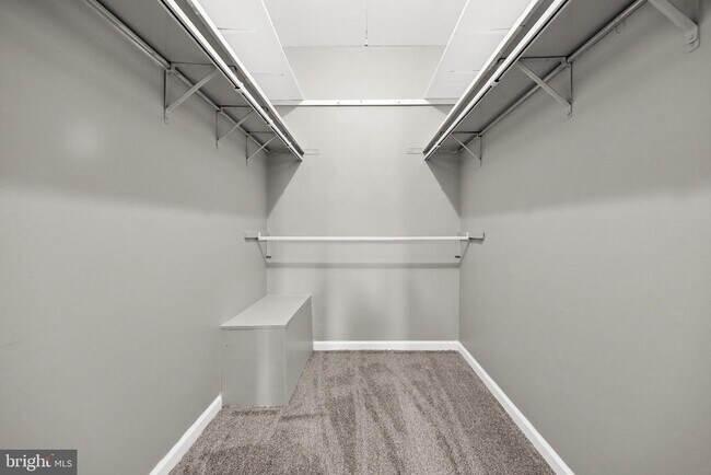 Building Photo - 25 S Church Rd