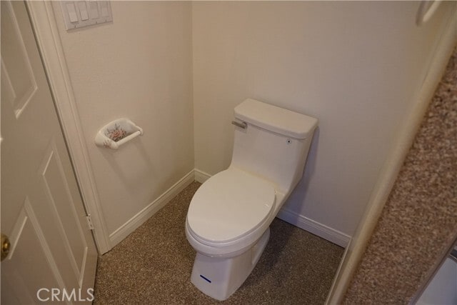 Building Photo - 1200 Oakwood Dr