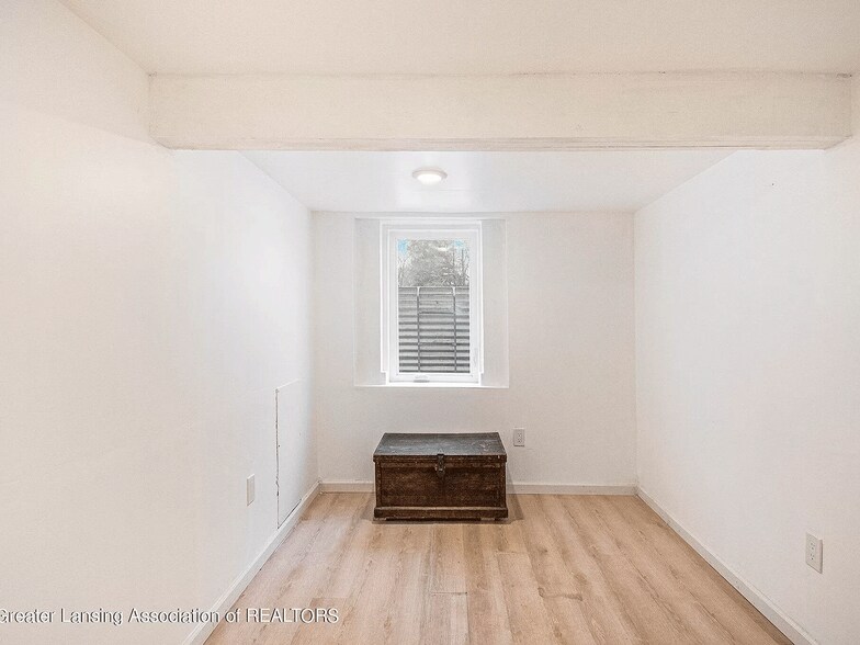 Building Photo - 1511 Pattengill Ave