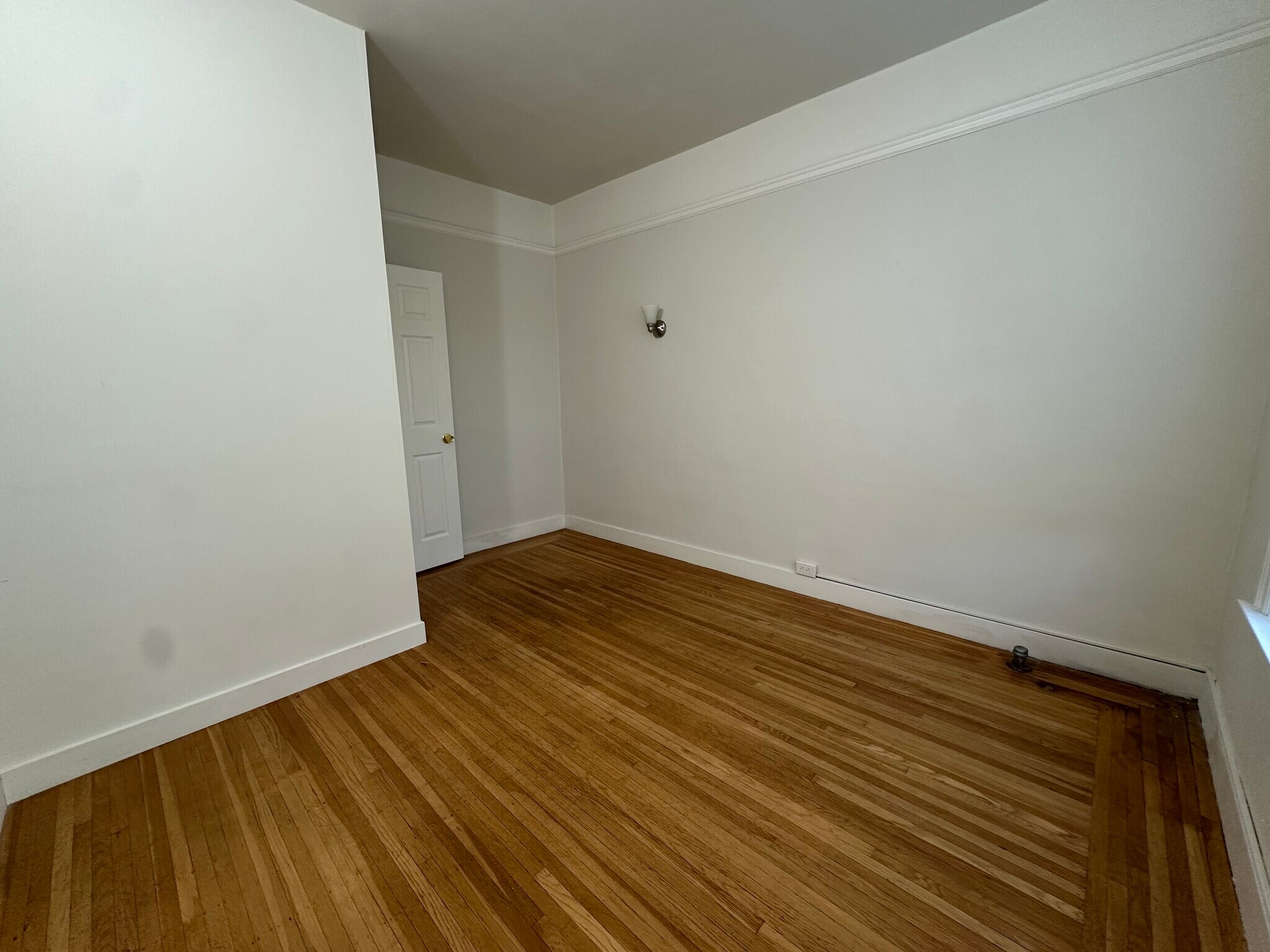 Building Photo - 1810 Euclid Ave