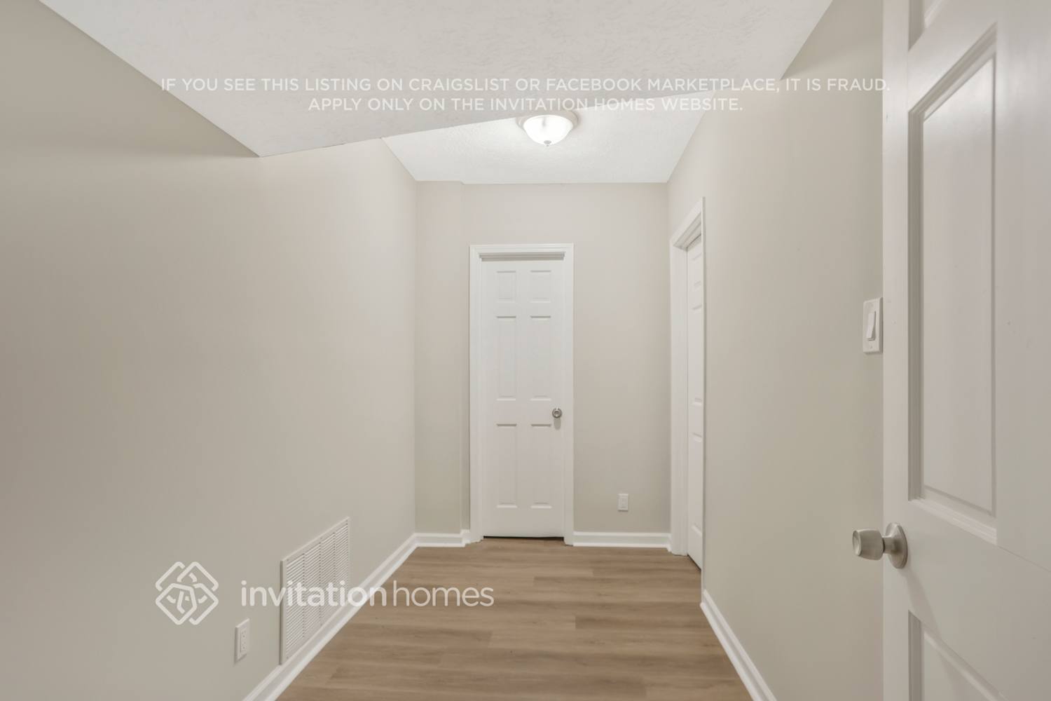 Building Photo - 4031 Linda Ln SW
