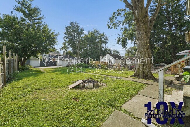 Building Photo - 130 S Richardson Ave