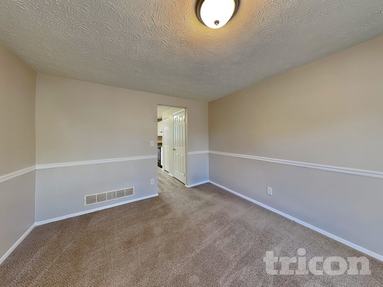 Building Photo - 5043 Stone Trace