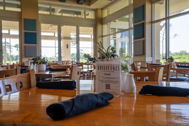 Building Photo - 608 Lost Key Dr