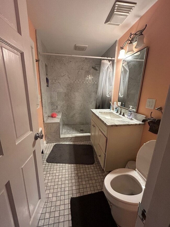 Building Photo - Charming 3BR House in Westborough