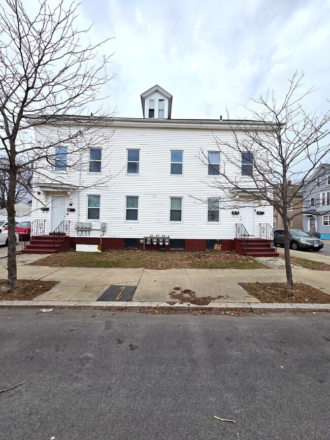 Building Photo - 184-186-186 Allston St