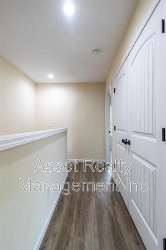 Building Photo - 932 Warrior Hill Dr