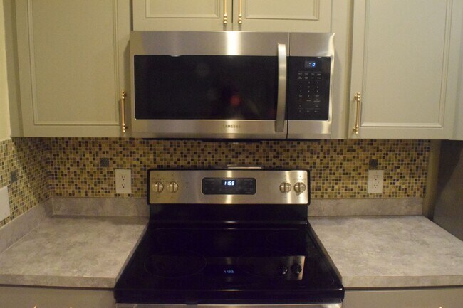 Building Photo - 1118 Apple Terrace