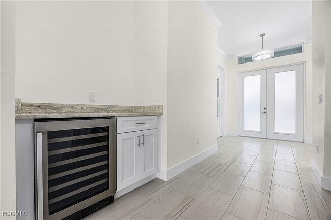 Building Photo - 3614 SE 17th Pl