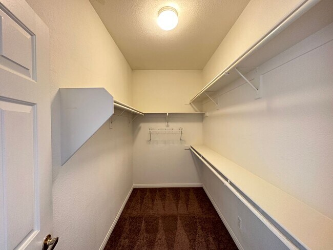 Building Photo - TIMBER CREEK VILLAGE