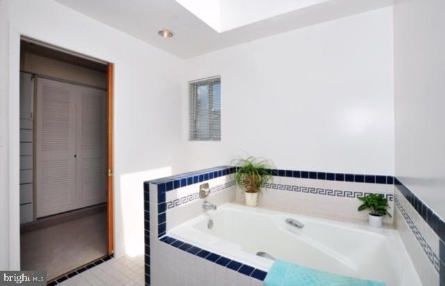 Building Photo - 4306 Kentbury Dr