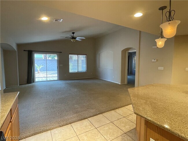 Building Photo - 417 Colorful Rain Ave