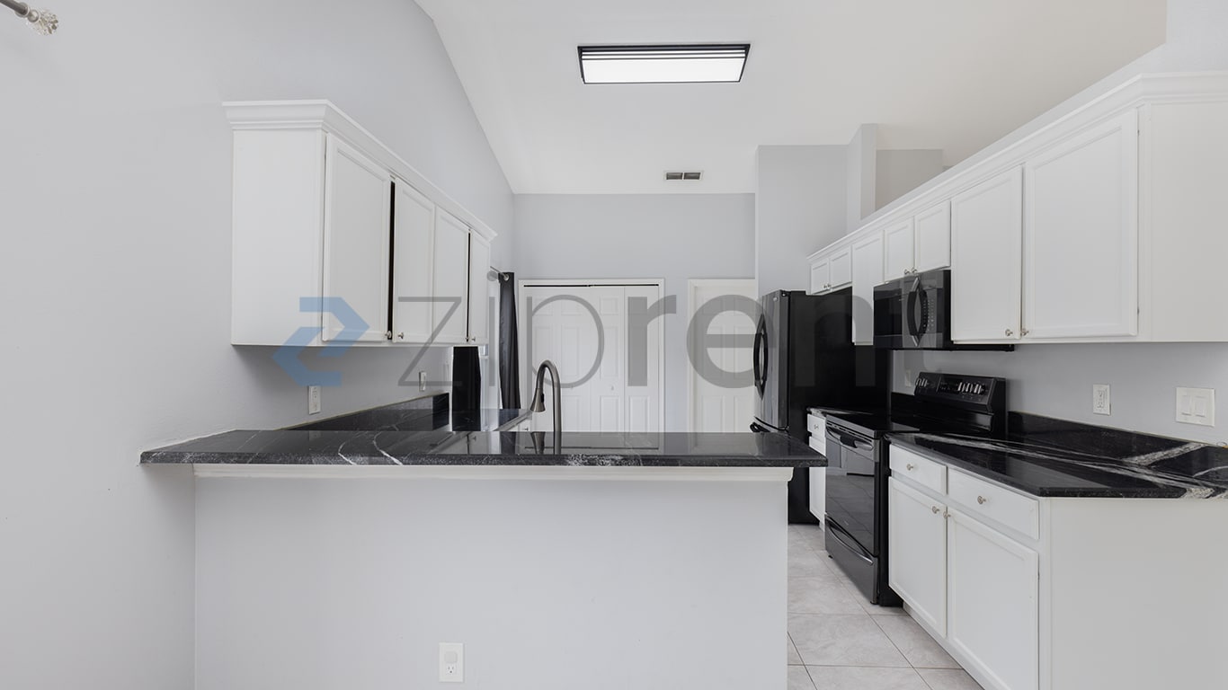 Building Photo - Unit