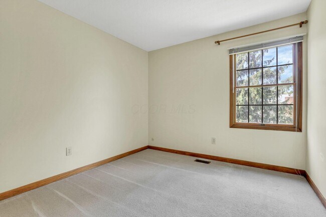 Building Photo - 7641 Finbarr Ct