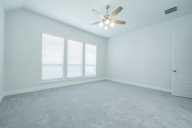 Building Photo - Welcome to Your brand new 3 bed 2 Bath Hom...