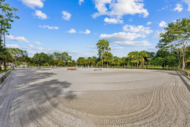 Building Photo - 3509 C Rd