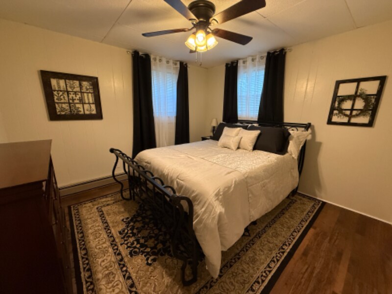 Building Photo - 701 Carson St